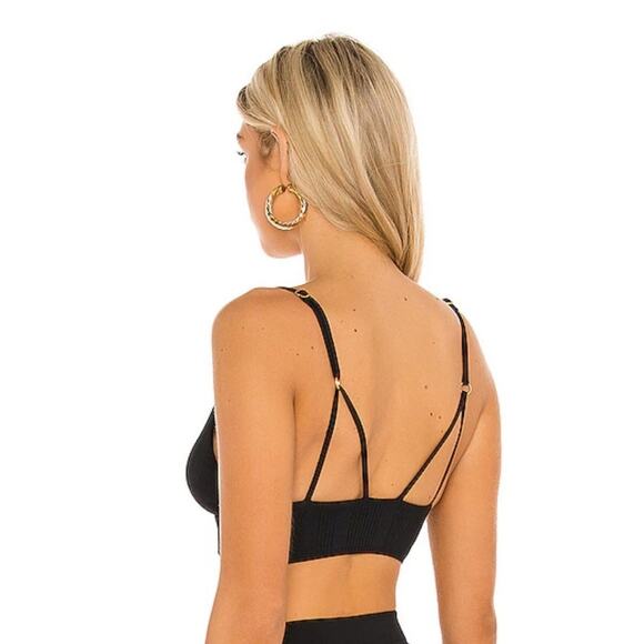 L*Space Siren Pointelle Rib Bikini Top Black Size Medium NWT - Picture 2 of 7